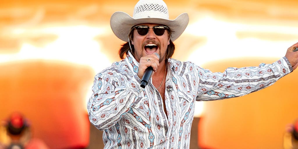 Gavin Adcock drops new single 'The Day I Hang It Up' and country music fans are fired up