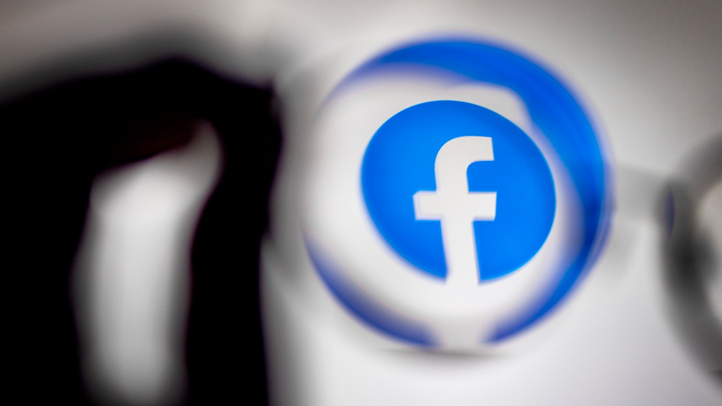 Facebook Is Testing If People Want to Swap Their Feed For “Immersive Video”