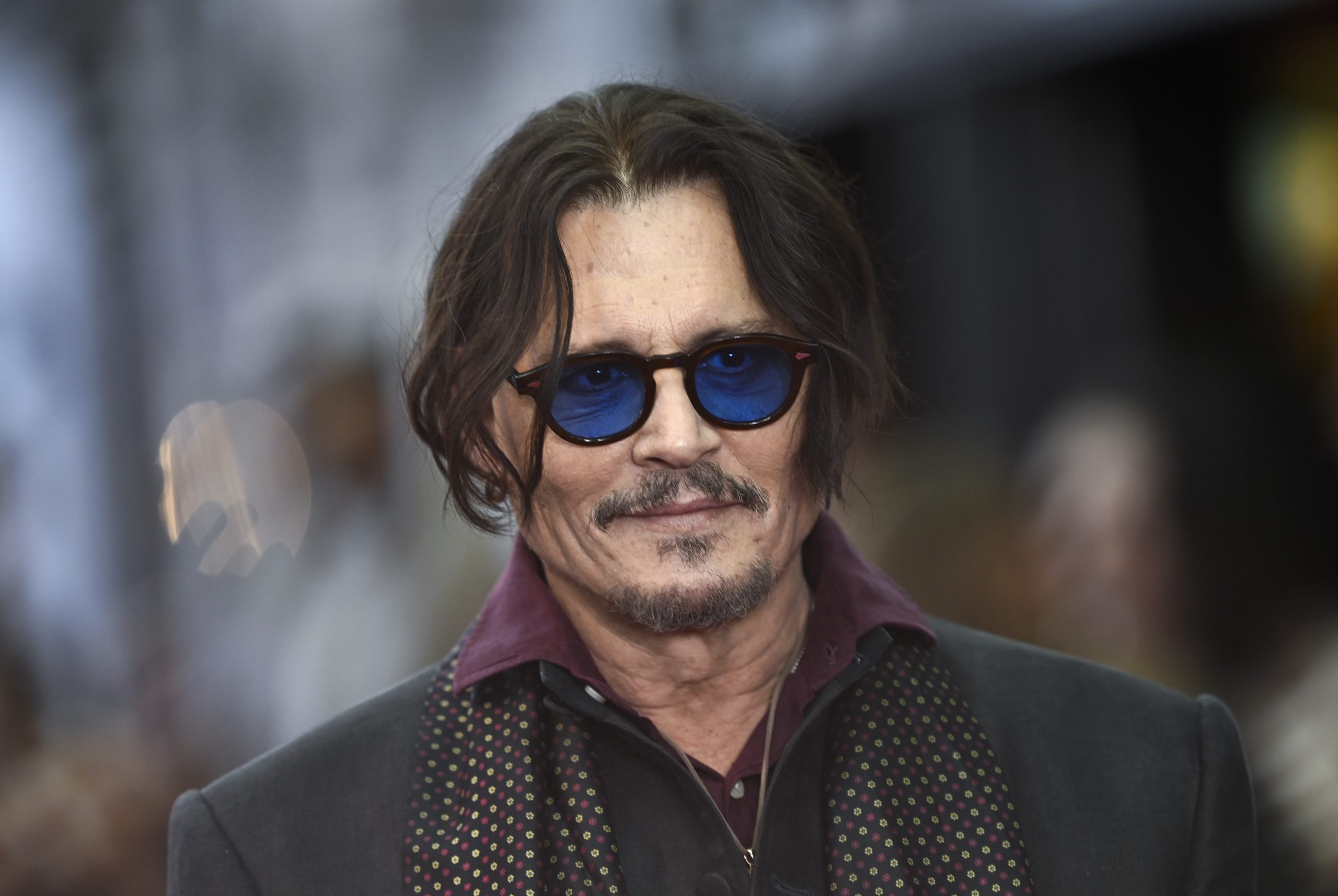 Johnny Depp Makes Surprise Comic-Con Appearance as Ebenezer Scrooge
