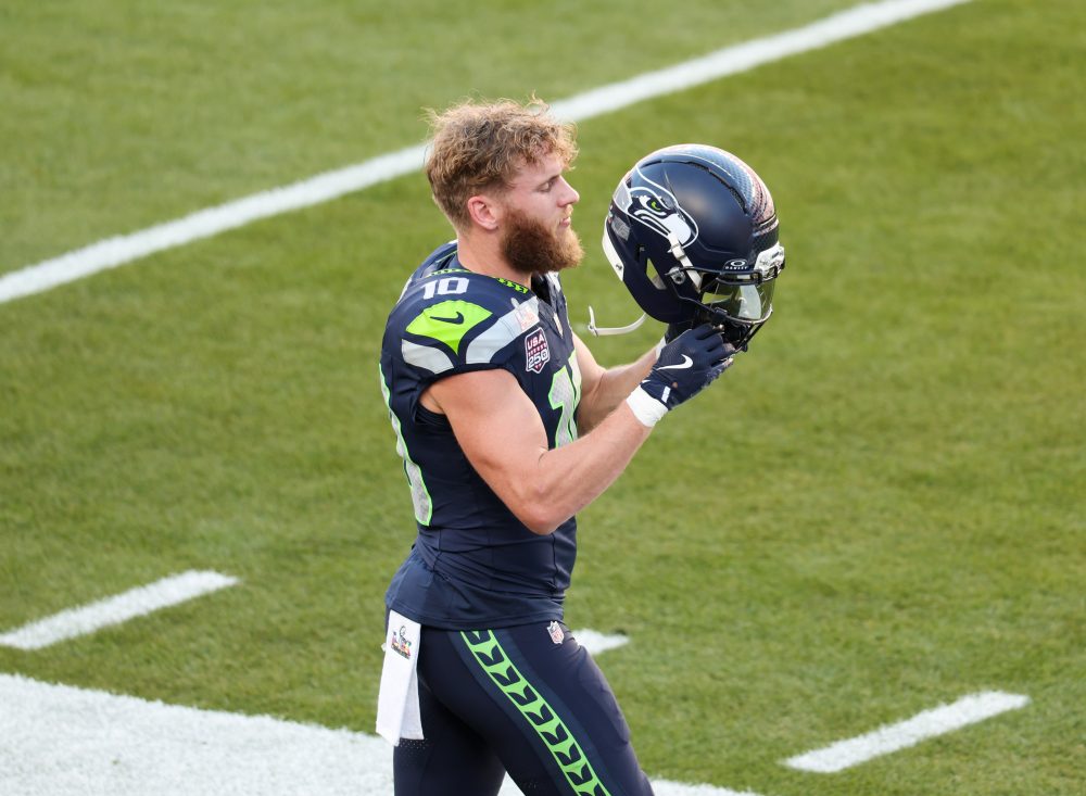 Tech Investor Vinod Khosla to Acquire the NFL’s Seattle Seahawks for $9.6 Billion