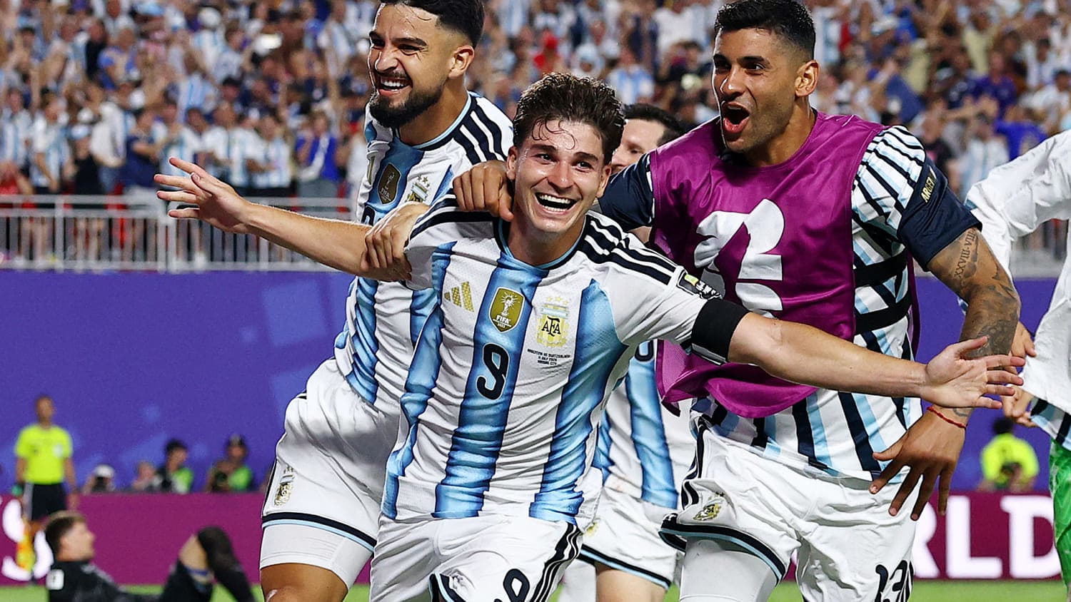 Argentina derrota a Suiza en tiempos extra y avanza a semifinales