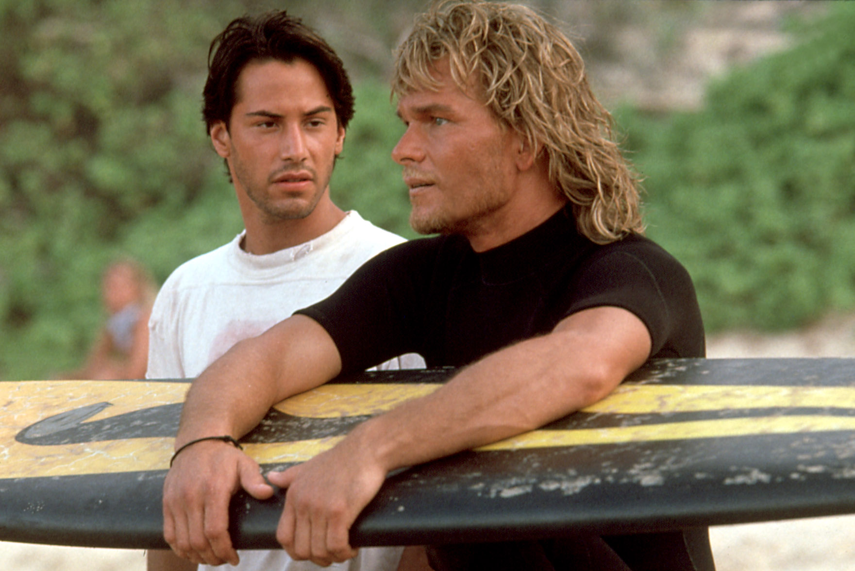 Keanu Reeves and Patrick Swayze Surf Back into Theaters for ‘Point Break’s’ 35th Anniversary – Film News in Brief
