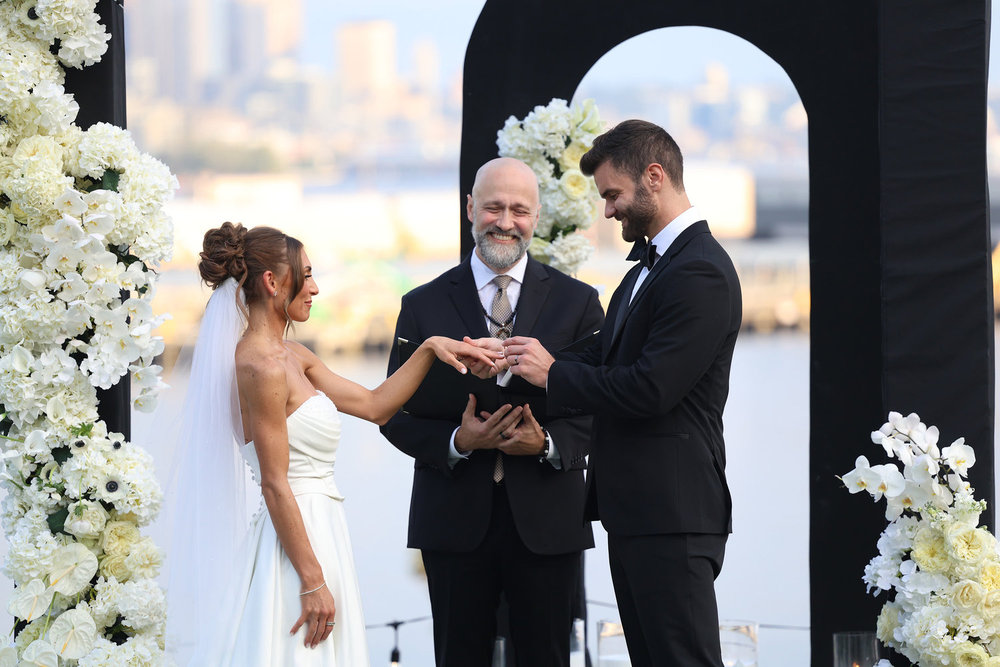‘Married at First Sight’ EP on Season 20’s Major Overhaul, Changing Out the Experts and Adding a Familiar Face