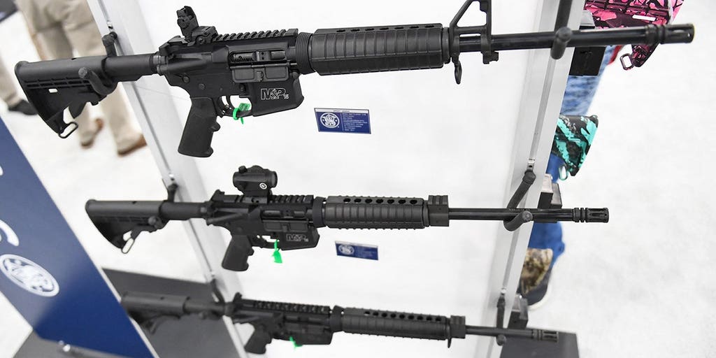 Federal appeals court upholds controversial Illinois ban on semiautomatic guns