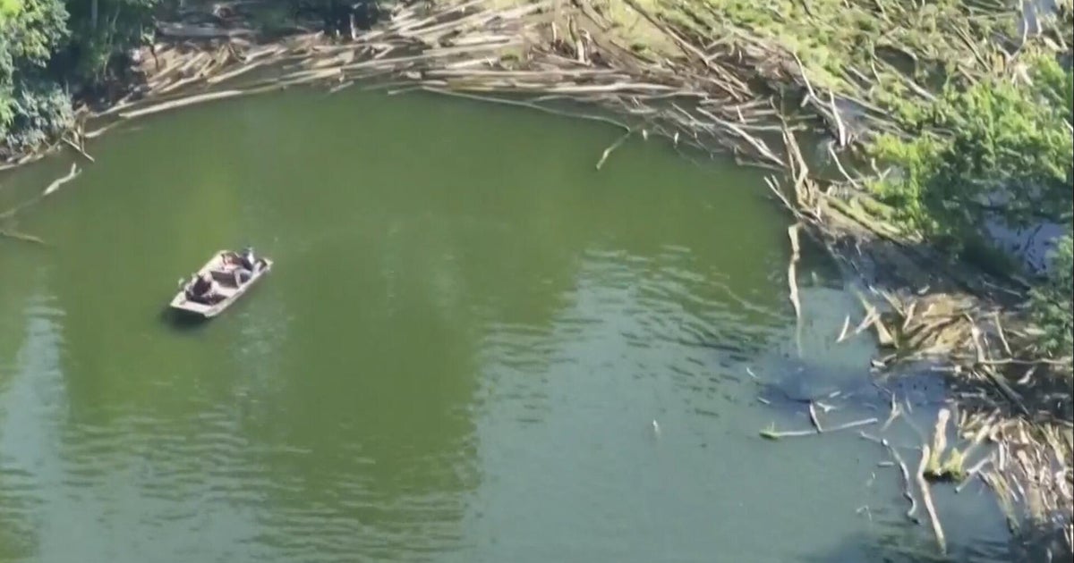 5 drown after several enter Ohio's Scioto River to rescue struggling swimmer