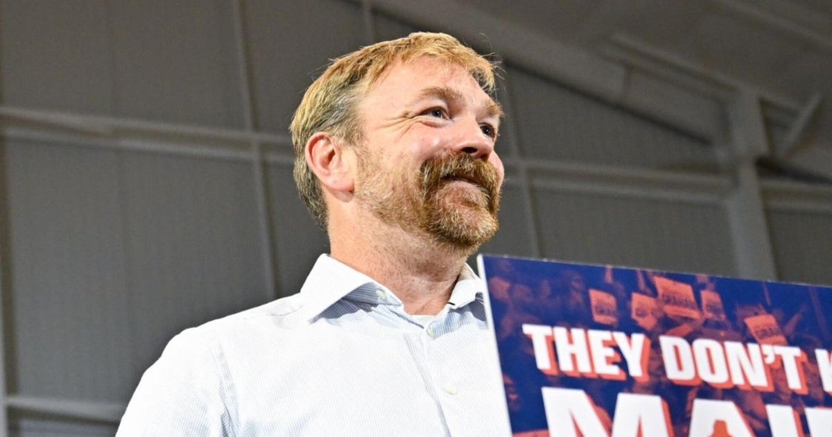 Democrats call for Platner to exit Maine Senate race as new allegations emerge