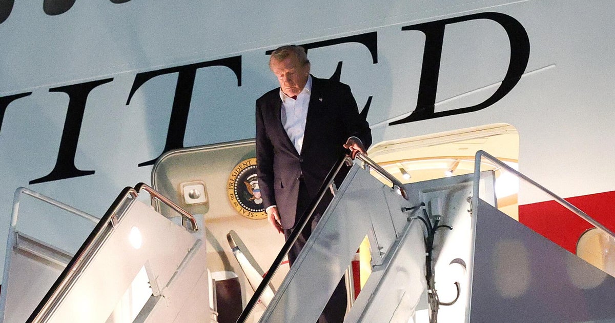Questions arise over Qatari-gifted Air Force One after Secret Service advised Trump to use old plane
