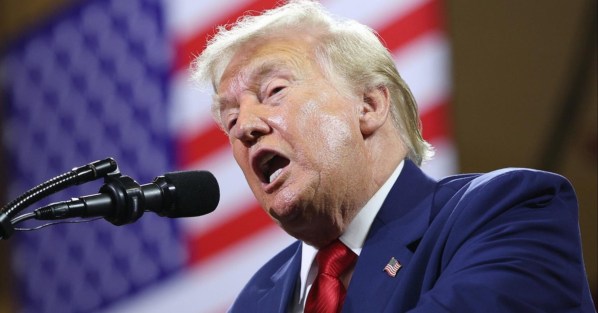 Trump speaks at Georgia high school after attending dignified transfer