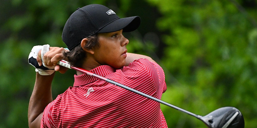 Charlie Woods' shot at the U.S. Junior Amateur ruined by clueless golf fan's phone: 'Really, dude?'