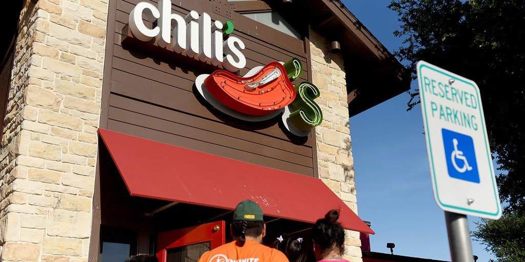 Chili's goes viral after roasting fast-food prices: 'Why let them play you like this?'