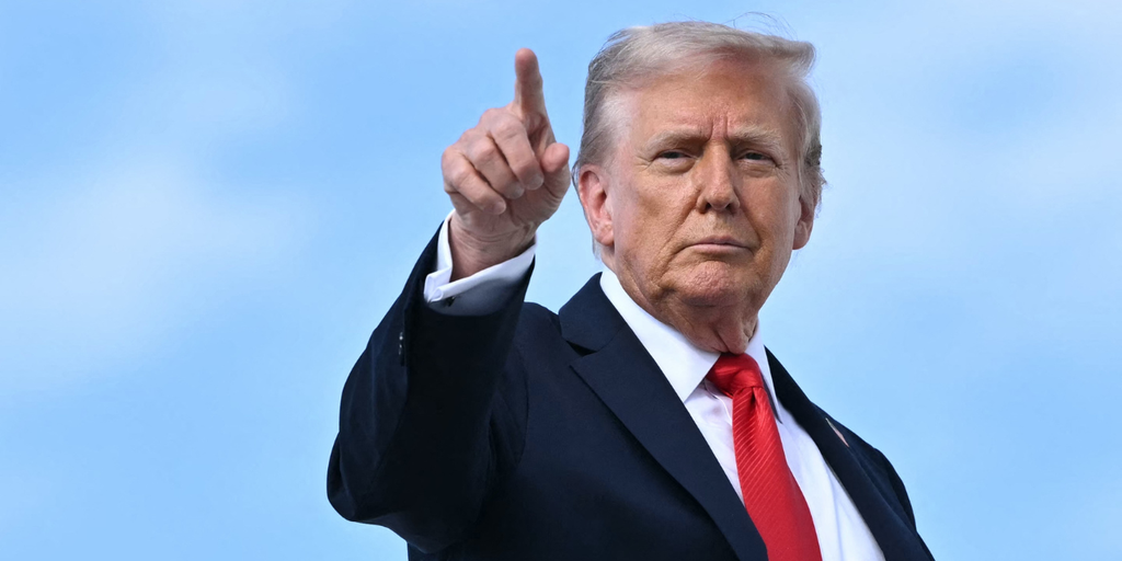 Trump’s GOP clout faces Arizona test with House majority, governor’s race at stake