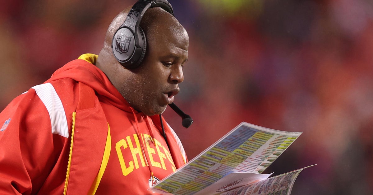 Chiefs assistant coach Eric Bieniemy's son charged in shooting of his mother
