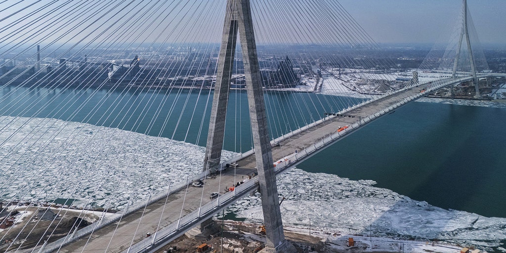 Canada reportedly scraps joint bridge celebration with US after Trump renews tariff threat