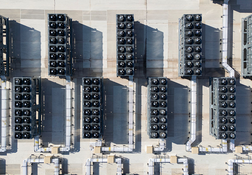 New York temporarily bans construction on new data centers