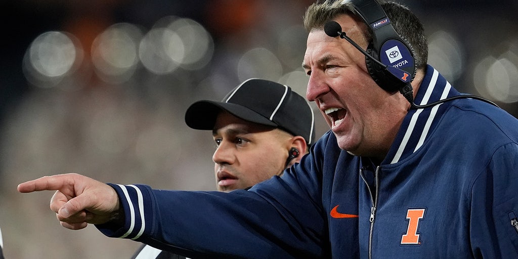 Bret Bielema roasts Nick Saban, SEC, at Big Ten media days: 'They want to live in 2005 forever'