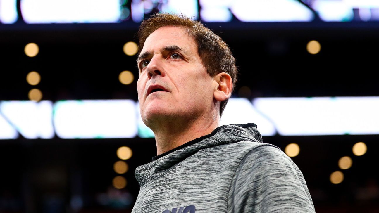 Cuban accuses Mavs owner of freezing him out