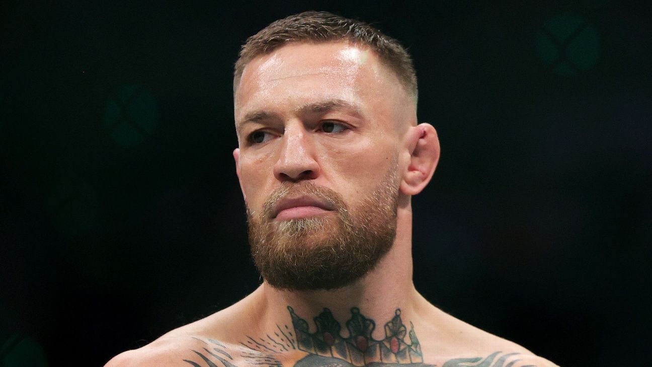 McGregor says he's the UFC's featherweight GOAT