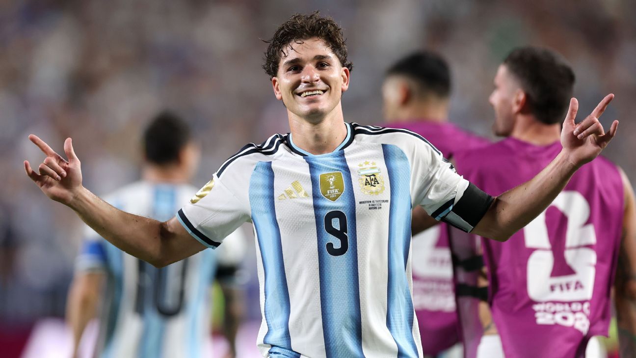Transfer rumors, news: Barcelona set deadline for …