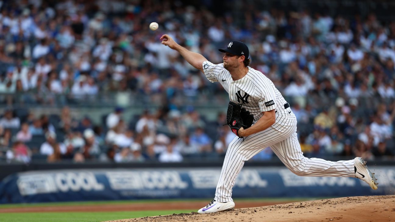 Yanks' Boone laments sticking with Cole in loss