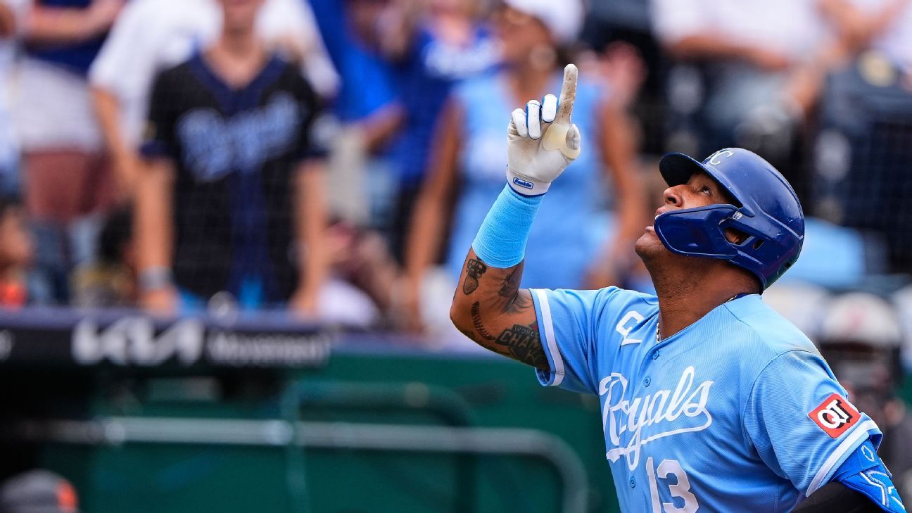 Perez ties Brett's Royals record with 317th HR