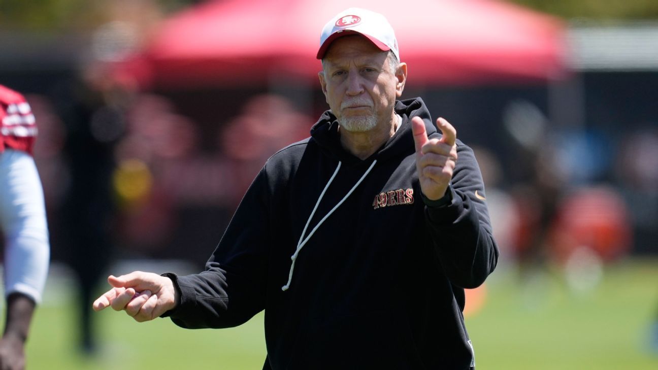 'Fired up' Foerster runs first practice for Niners…
