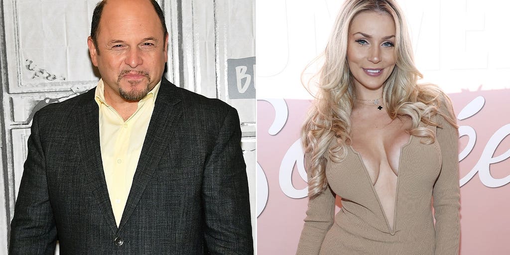 Jason Alexander apologizes after Courtney Stodden says 2012 comedy sketch objectified her as a minor