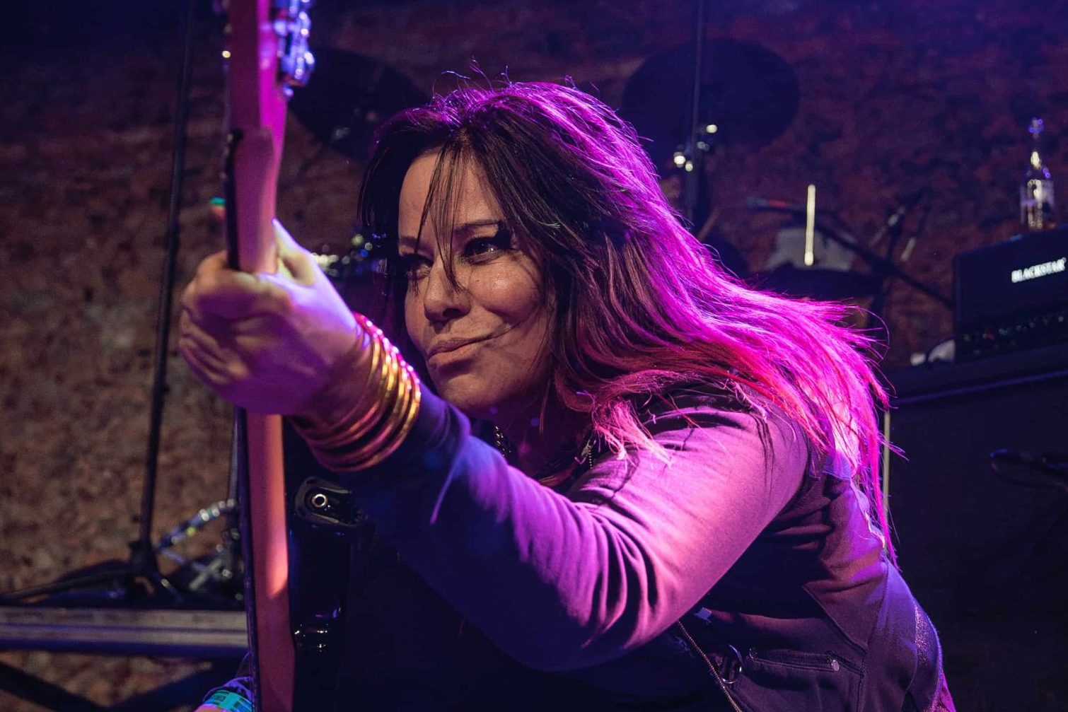 Jennifer Finch, L7 Bassist and Tireless Indie-Rock Champion, Dies After Battle With Brain Cancer