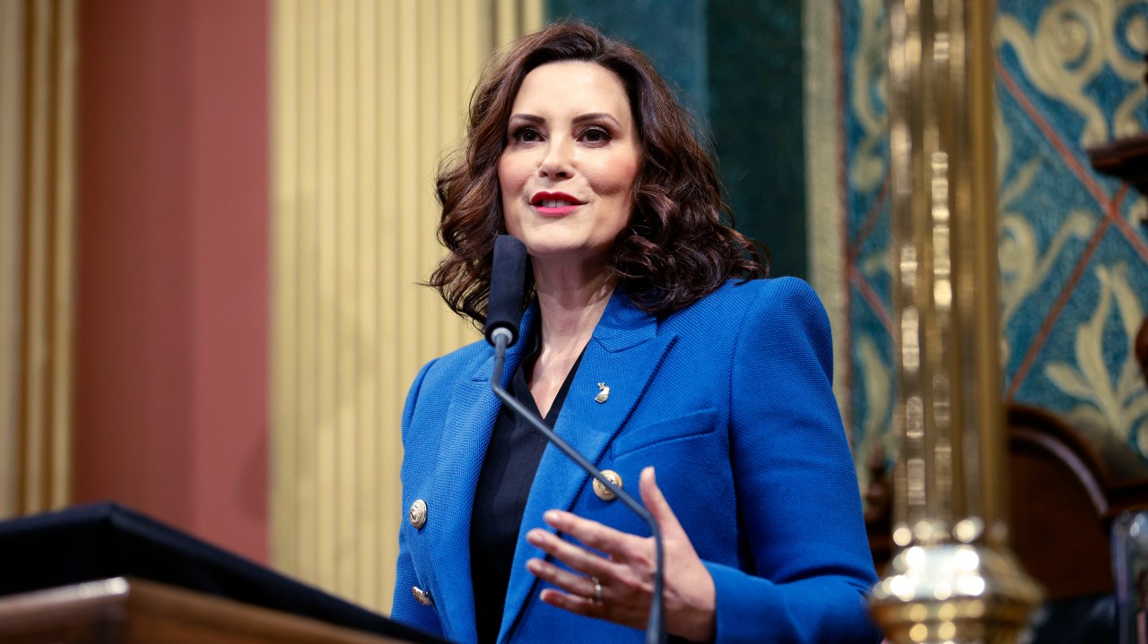 Whitmer endorses Stevens in Michigan race 