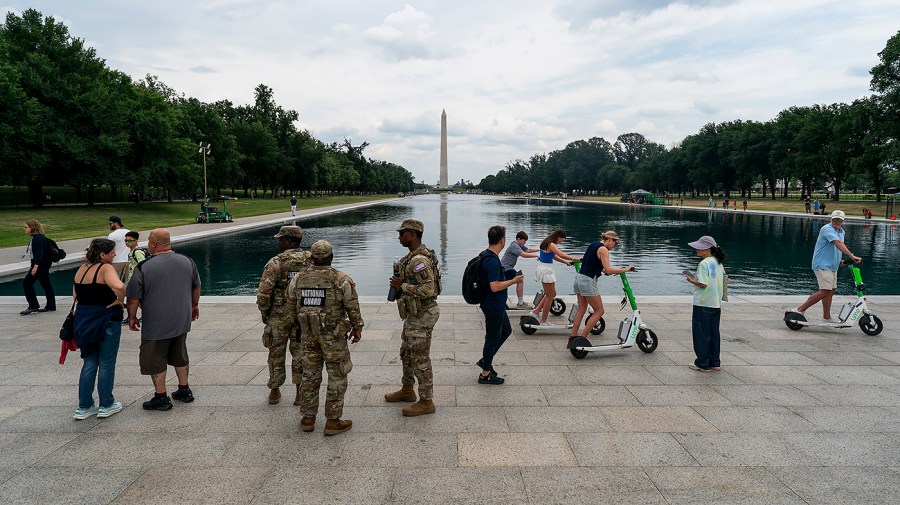 Lincoln Memorial Reflecting Pool caught in legal crossfire