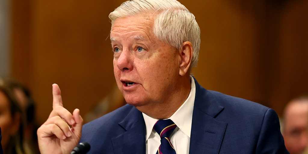'America and the world have lost a determined leader': Tributes pour in after Sen Lindsey Graham's death