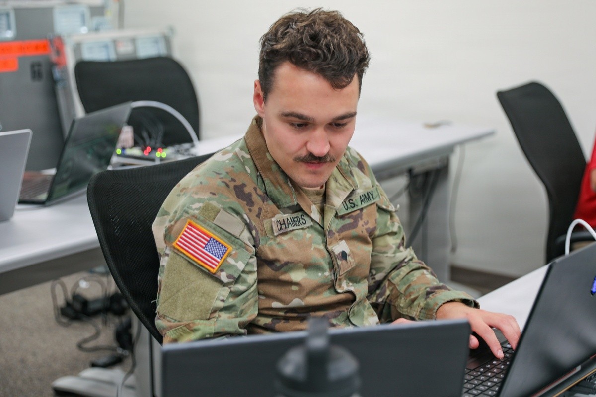 Soldier plays critical role at DOW cyber defense exercise