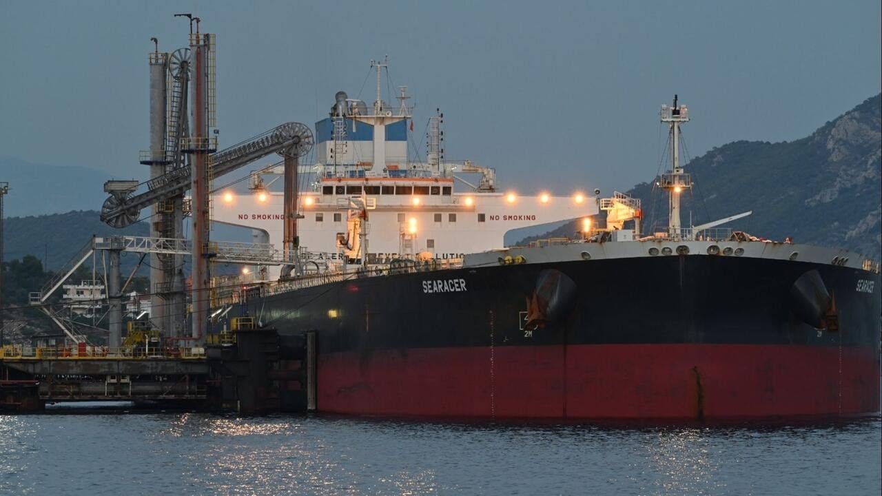 Oil markets fluctuate as tensions between U.S. and Iran flare