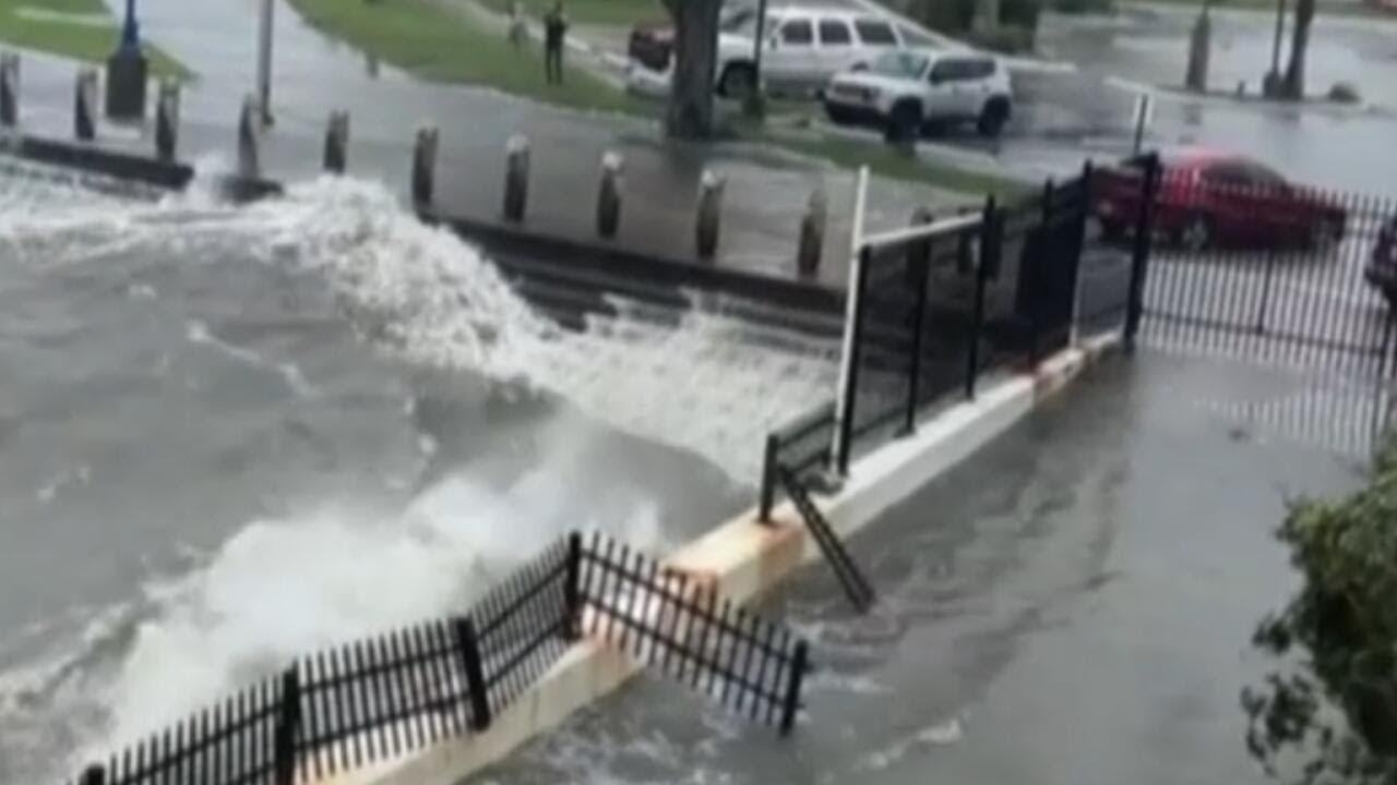 Tropical Storm Bertha heads toward Texas after making landfall in Louisiana