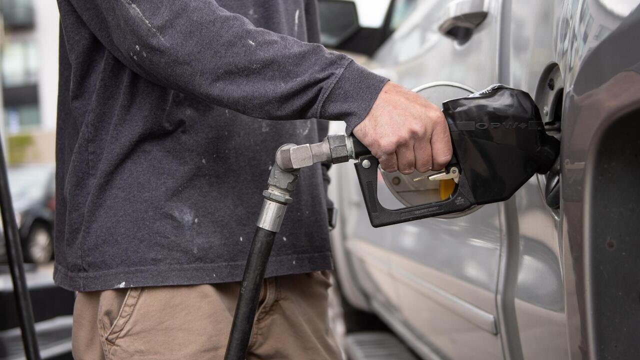 Oil prices surge above $100 a barrel this week
