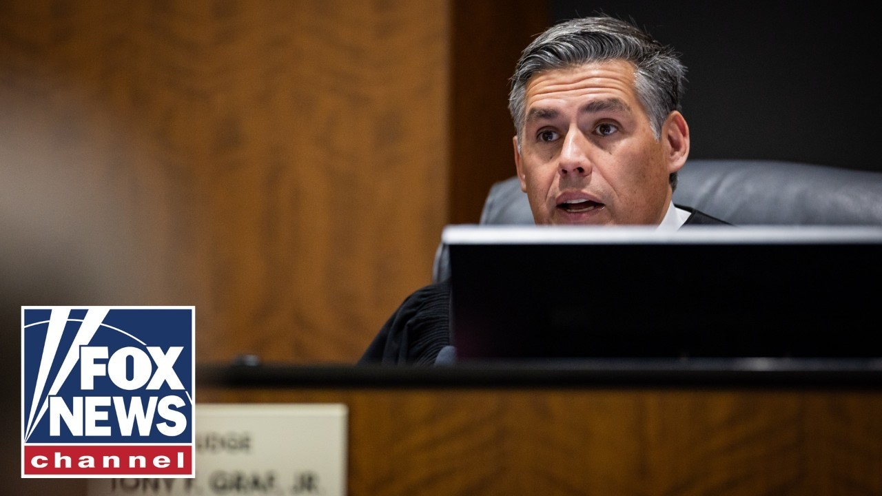 The way the judge is handling the Kirk case is ‘DISGRACEFUL’: Legal analyst