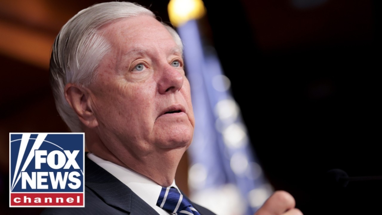 Reaction POURS in from Trump, world leaders after Graham’s death