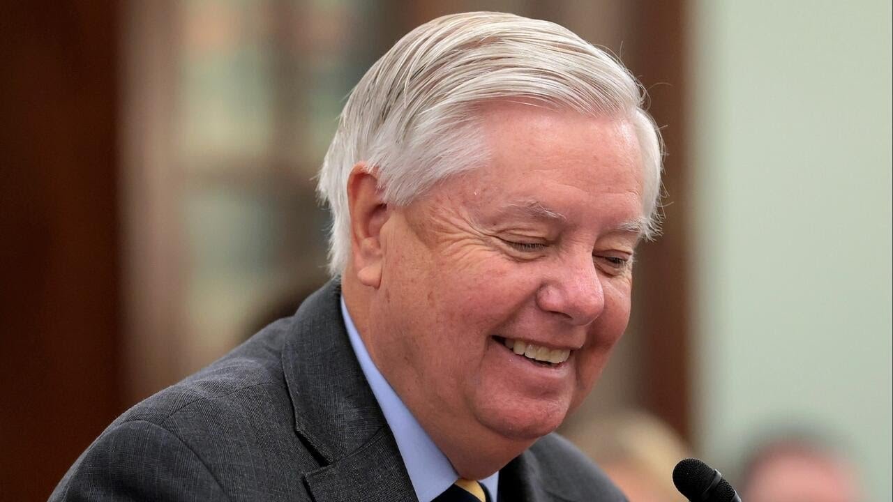 Tributes pour in for Lindsey Graham after his death stuns D.C.