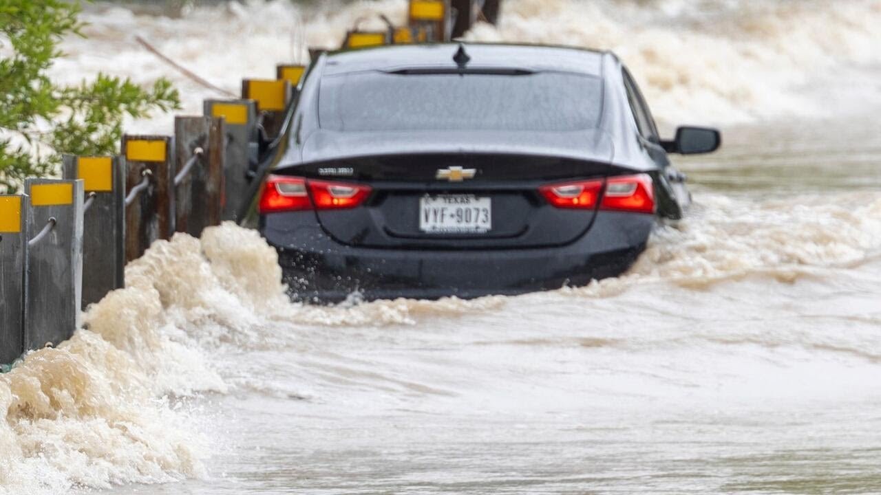 Texas braces as deluge of rain brings dangerous flash flooding conditions