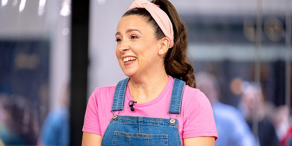 YouTube star Ms Rachel gives funds to democratic socialist Michigan Senate hopeful Abdul El-Sayed