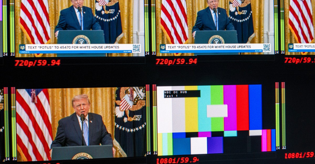 Trump’s Election-Interference Plan Is Failing