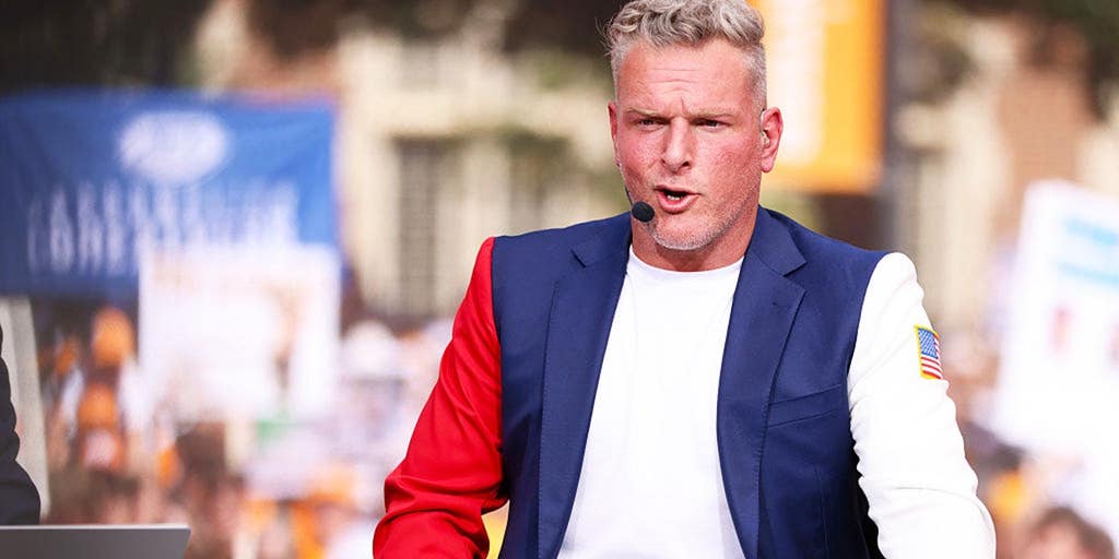 Pat McAfee pokes fun at Anthony Fauci pleading the Fifth Amendment live on ESPN