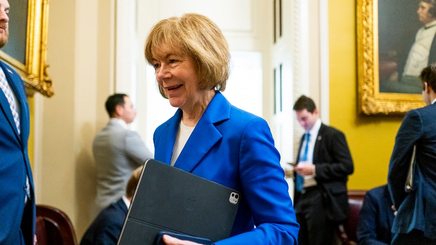 Smith backs El-Sayed in Michigan Senate race