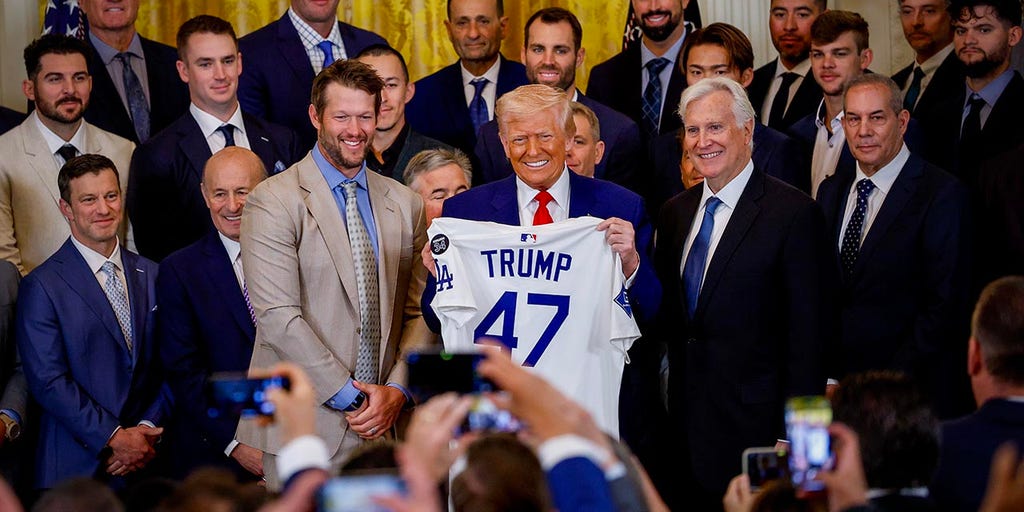 LA Times reporter calls Dodgers "tone deaf" and an "insult to their fans" for accepting White House invitation