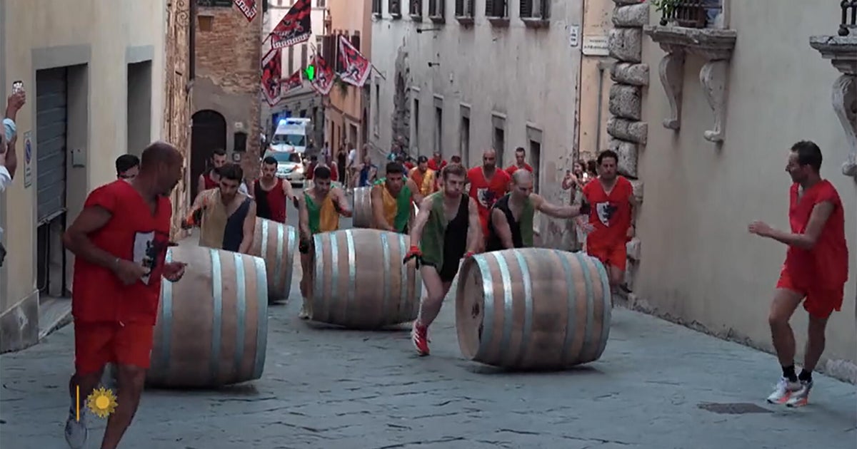 Training for a Tuscan tradition: The wine barrel race
