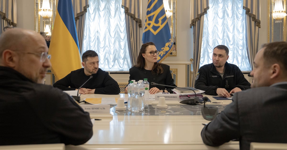 Why is Zelenskyy shaking up his cabinet amid successes against Russia?