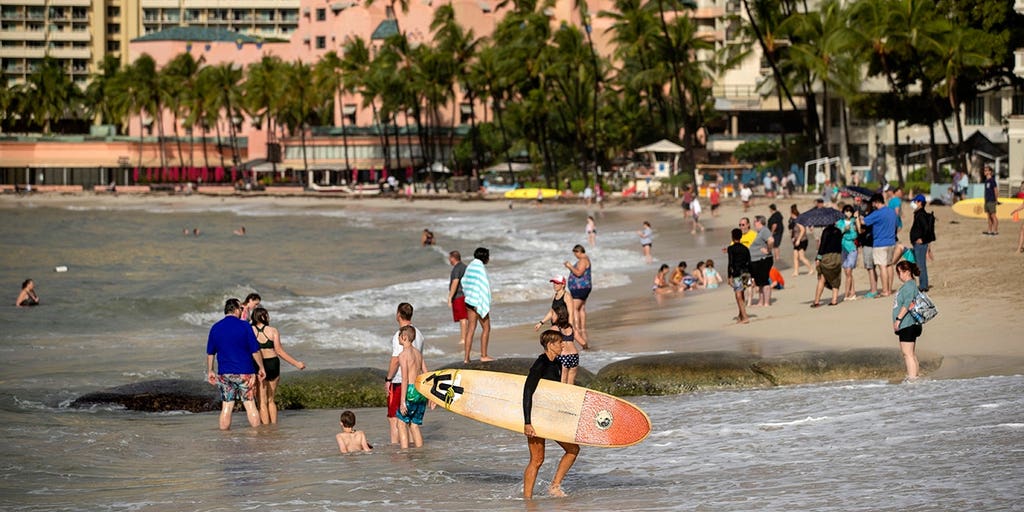 Tulsi Gabbard's brother charged after allegedly trying to lure children to Waikīkī hotel room: police