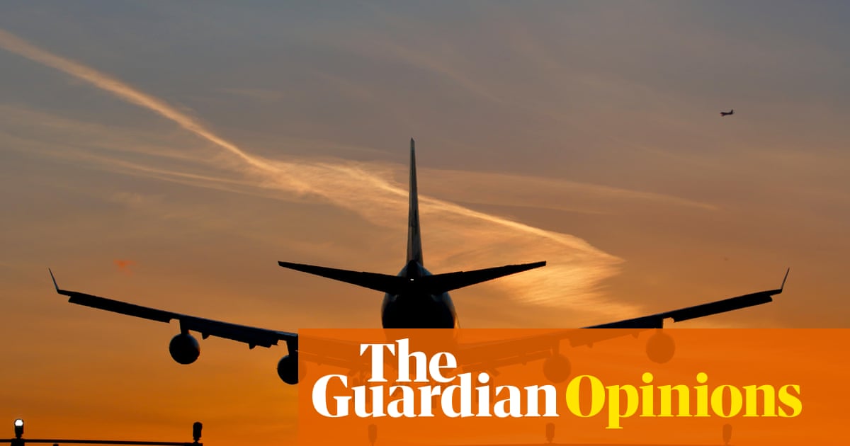 Food allergies when flying are no joke. That's why nuts should be banned on planes | Lucy Pasha-Robinson