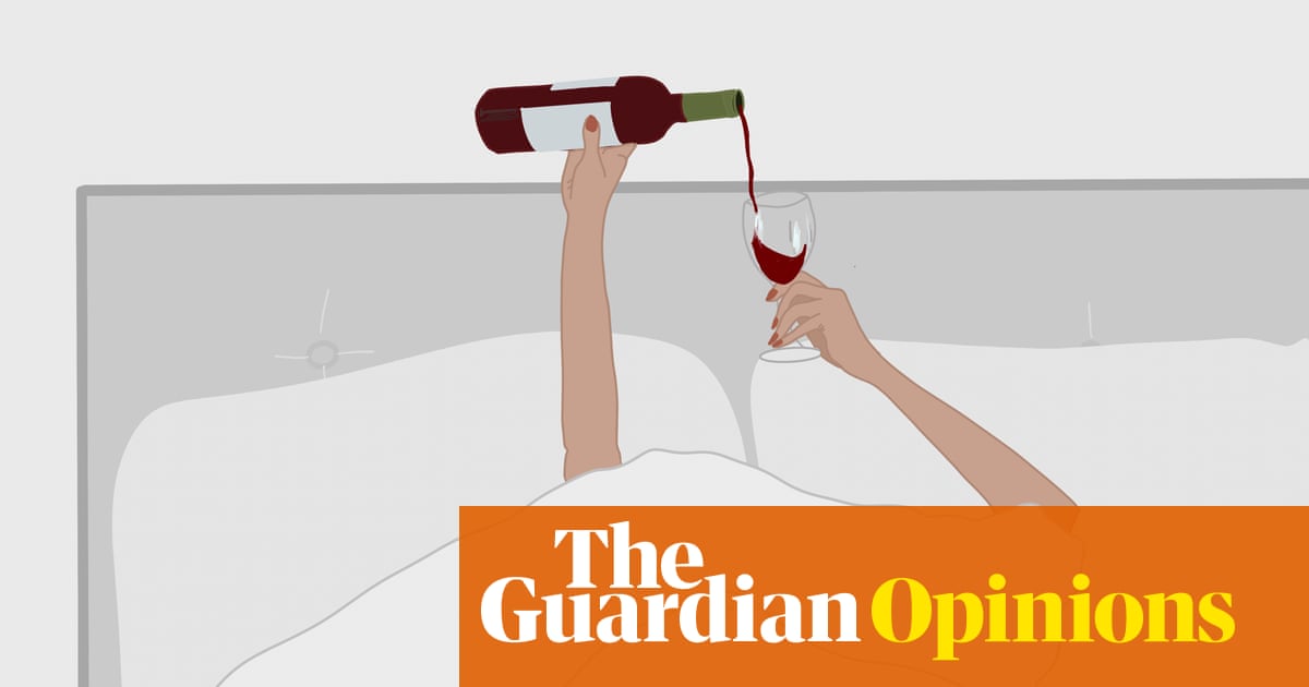 Annie thought perimenopause symptoms were keeping her awake. Alcohol was playing a role too | Diane Young