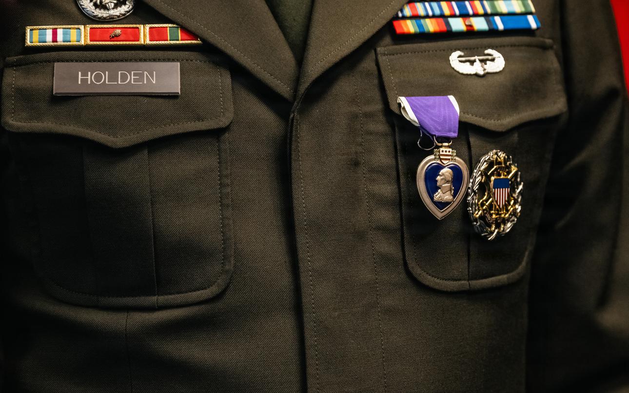 6 Operation Iraqi Freedom veterans receive Purple Heart in the Hall of Heroes