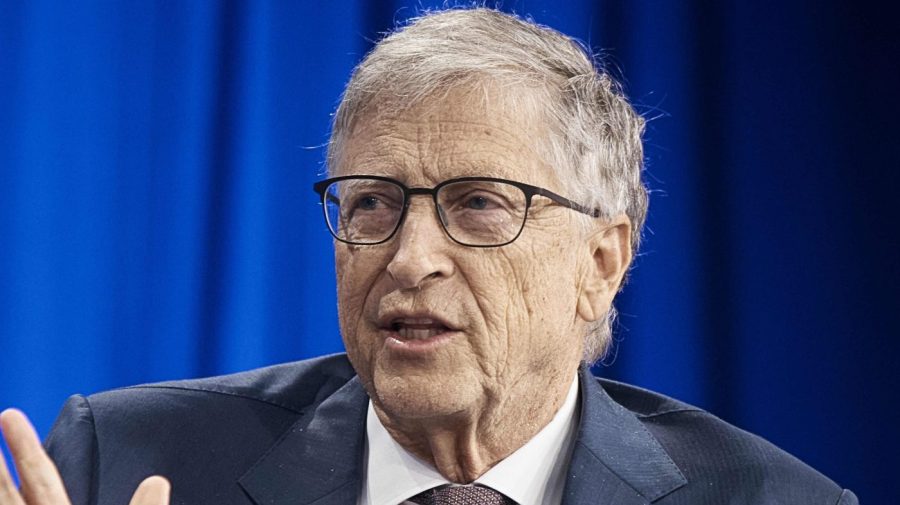 Bill Gates: AI will either be 'greatest equalizer' or 'worst source of injustice'